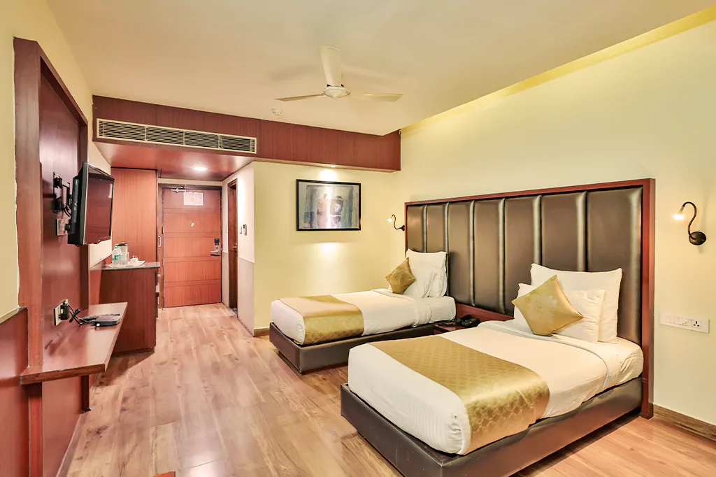 Best Hotel Rooms in Mohali in Chandigarh, Near Industrial Area and PCA Stadium.