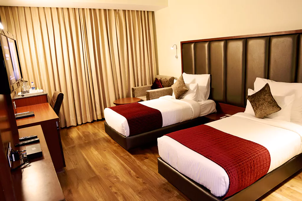 Best Hotel Rooms in Mohali in Chandigarh, Near Industrial Area and PCA Stadium.