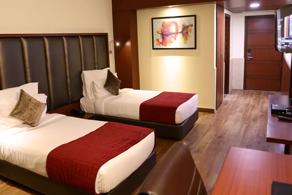 Best Hotel Rooms in Mohali in Chandigarh, Near Industrial Area and PCA Stadium.